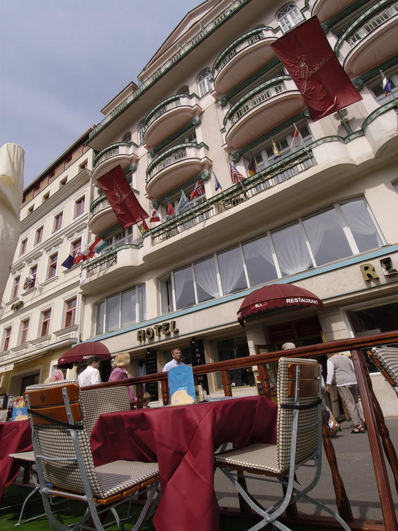 Ea Hotel Jessenius Karlovy Vary Exterior foto